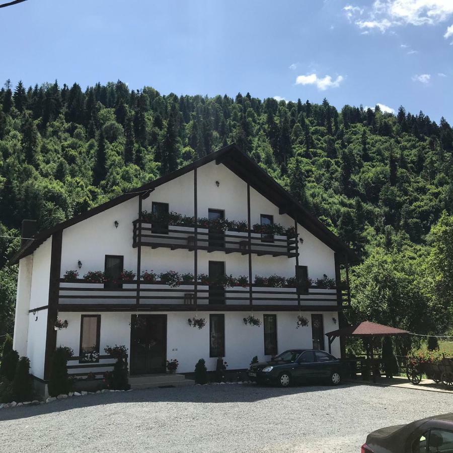Casa Ursului Villa Aranyosvágás Szoba fotó